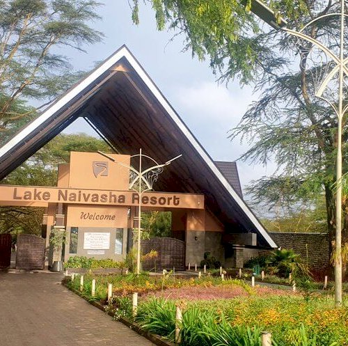 lake naivasha resort entrance