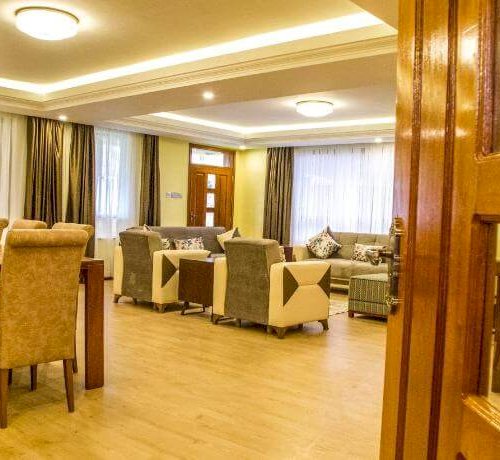 lake naivasha resort living room