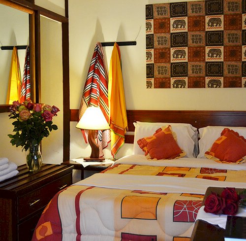 Kongoni camp bed