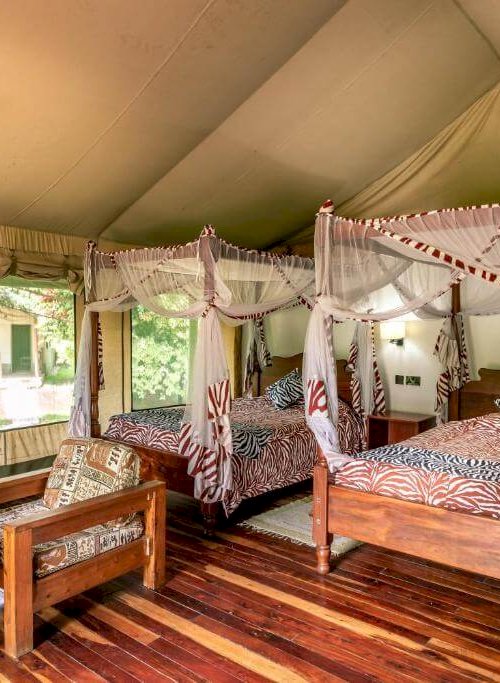 lake naivasha crescent camp double beds
