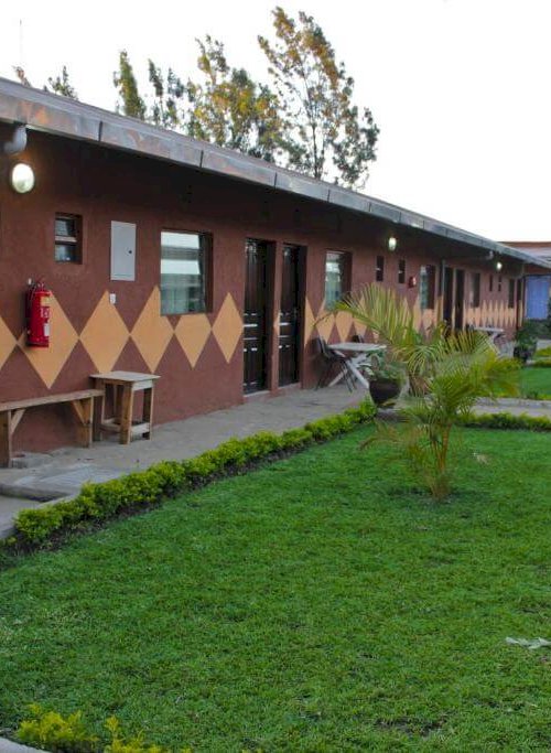 sweet lake resort outside